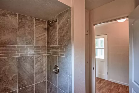 775 Gold St, Redding, CA 96001 photo 6