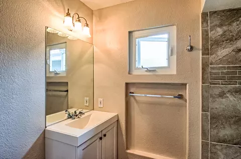 775 Gold St, Redding, CA 96001 photo 7