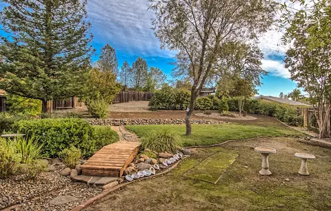 2123 Tiburon Dr, Redding, CA 96003 photo 27