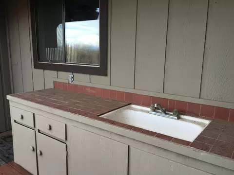 13980 Valley View Dr, Red Bluff, CA 96080 photo 9