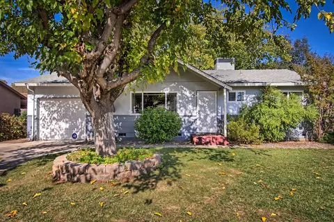 2102 Saturn, Redding, CA 96002 photo 1