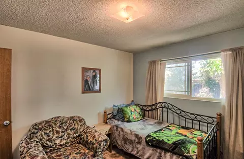2102 Saturn, Redding, CA 96002 photo 13