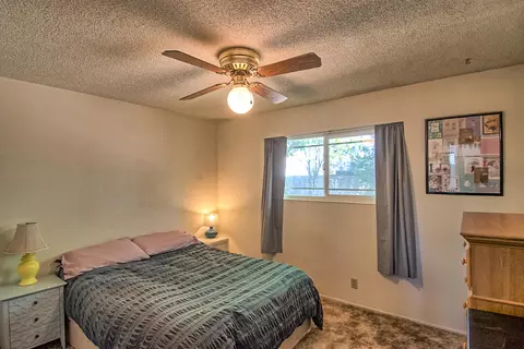 2102 Saturn, Redding, CA 96002 photo 9