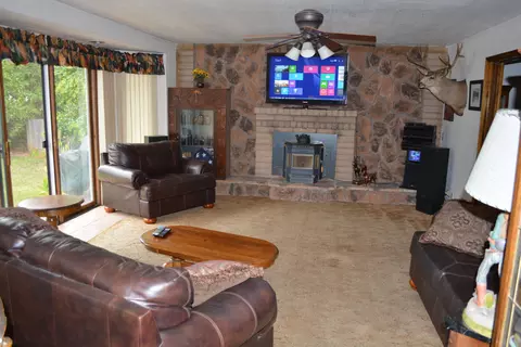 1821 Forest Glen Ct, Redding, CA 96002 photo 23