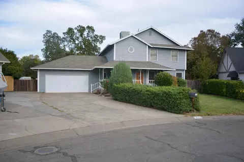 1821 Forest Glen Ct, Redding, CA 96002 photo 1