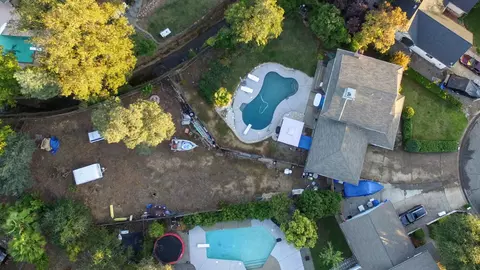 1821 Forest Glen Ct, Redding, CA 96002 photo 8