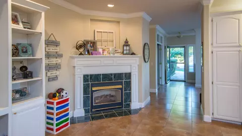 1727 Lakeside Dr, Redding, CA 96001 photo 5