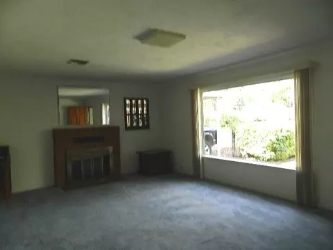 3365 Pioneer Ln, Redding, CA 96001 photo 13