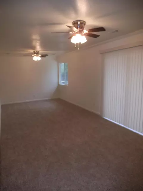 1070 Dara Ct, Redding, CA 96003 photo 6