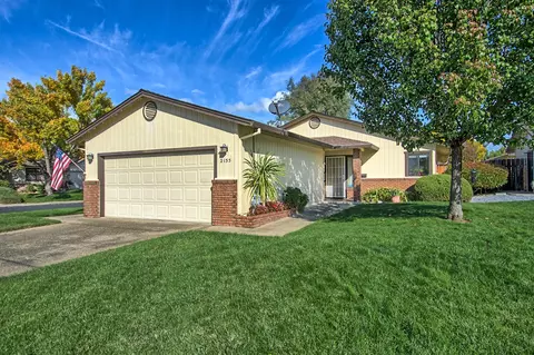 2155 Renoir Path, Redding, CA 96001 photo 1