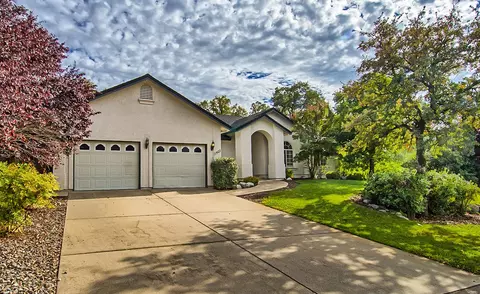 11423 Rugby Hill Dr, Redding, CA 96003 photo 1