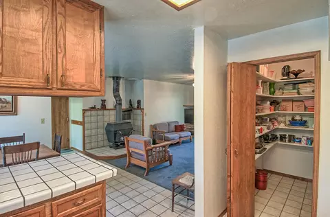 11845 Comstock, Redding, CA 96001 photo 15