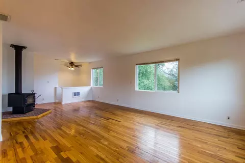17634 Meraz Ln, Redding, CA 96003 photo 6