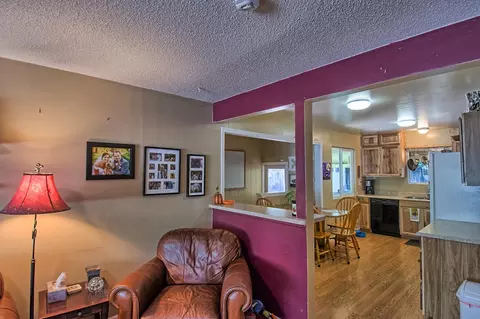 3632 Mercury Dr, Redding, CA 96002 photo 4
