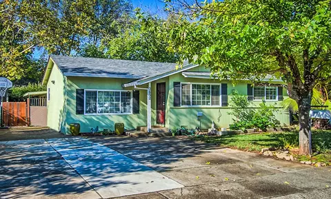3632 Mercury Dr, Redding, CA 96002 photo 1