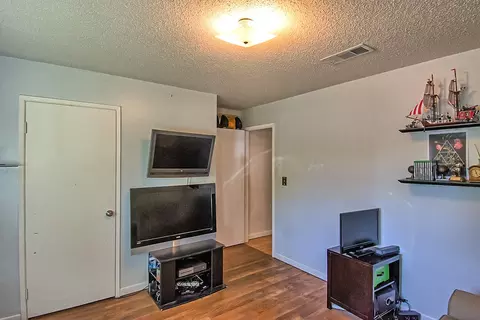3632 Mercury Dr, Redding, CA 96002 photo 13