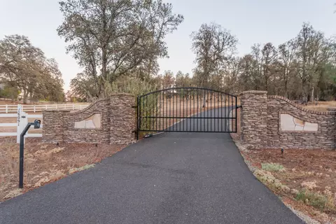 16091 Texas Springs Rd, Redding, CA 96001 photo 6