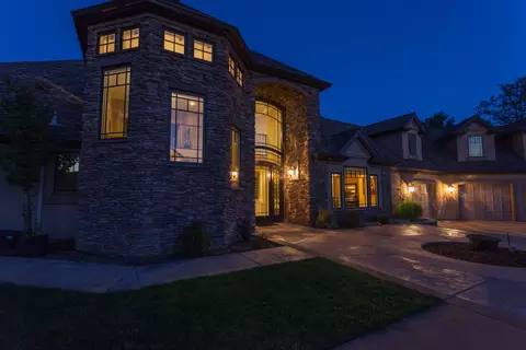 16091 Texas Springs Rd, Redding, CA 96001 photo 8