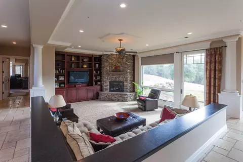 16091 Texas Springs Rd, Redding, CA 96001 photo 27
