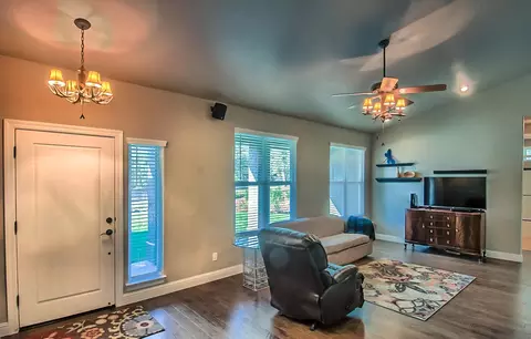 13679 Hilford Ln, Redding, CA 96003 photo 8