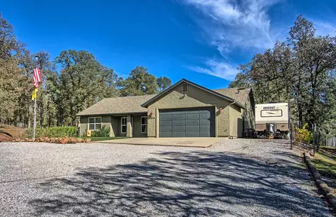 13679 Hilford Ln, Redding, CA 96003 photo 4