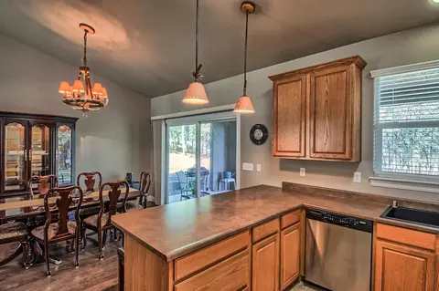 13679 Hilford Ln, Redding, CA 96003 photo 15