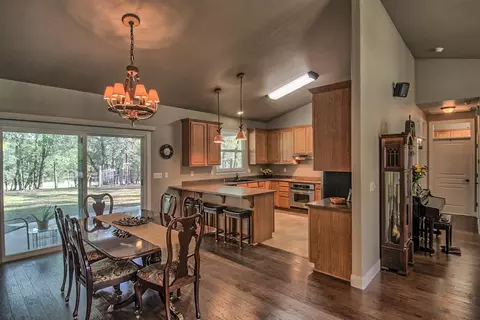 13679 Hilford Ln, Redding, CA 96003 photo 13