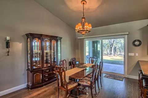 13679 Hilford Ln, Redding, CA 96003 photo 12