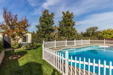 3710 Sunglow Dr, Redding, CA 96001 photo 35