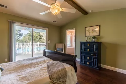 3710 Sunglow Dr, Redding, CA 96001 photo 17