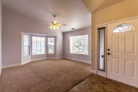 3710 Sunglow Dr, Redding, CA 96001 photo 8