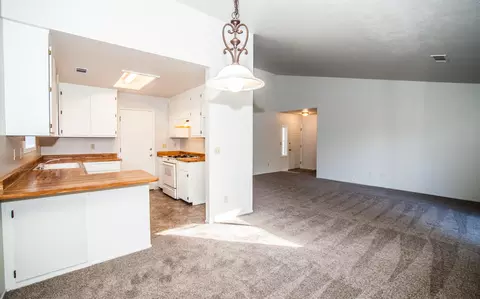 4037 Cirrus, Redding, CA 96002 photo 6