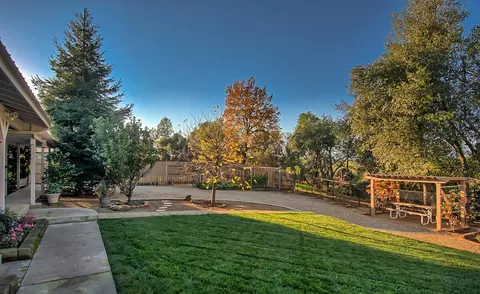 1630 Galaxy Way, Redding, CA 96002 photo 41