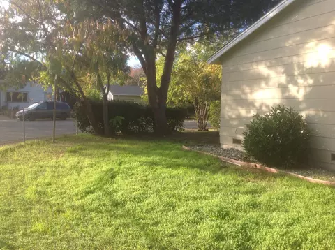 3959 Virgo St, Redding, CA 96002 photo 11