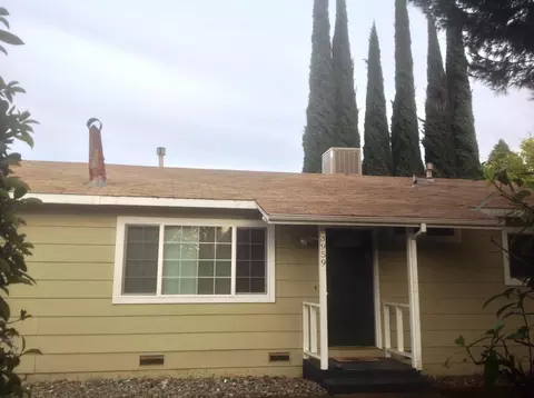 3959 Virgo St, Redding, CA 96002 photo 2