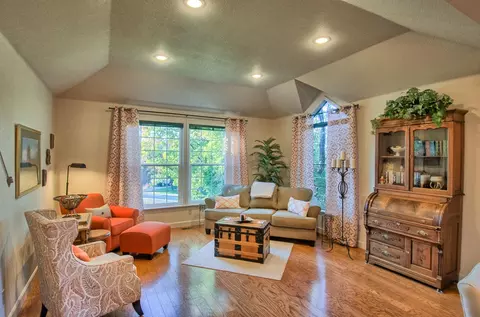 1530 El Capitan Dr, Redding, CA 96001 photo 9