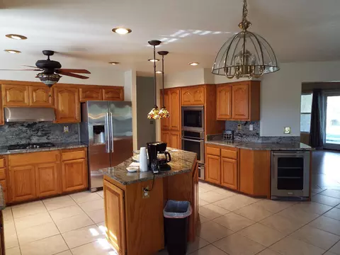 3878 Siskiyou St, Redding, CA 96001 photo 15