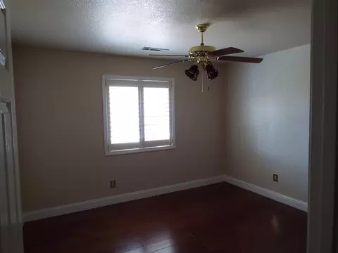3878 Siskiyou St, Redding, CA 96001 photo 19