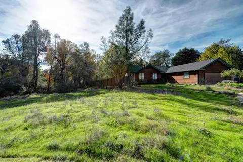 1982 Kinvarra Way, Redding, CA 96001 photo 4