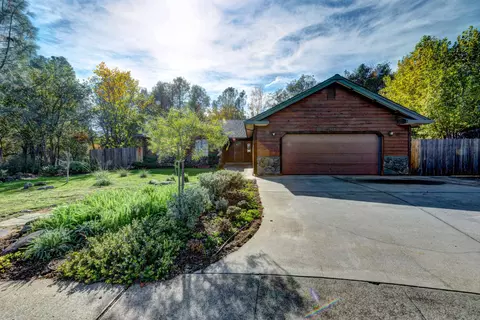 1982 Kinvarra Way, Redding, CA 96001 photo 1