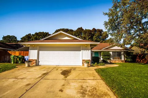 1928 Charade Way, Redding, CA 96003 photo 3