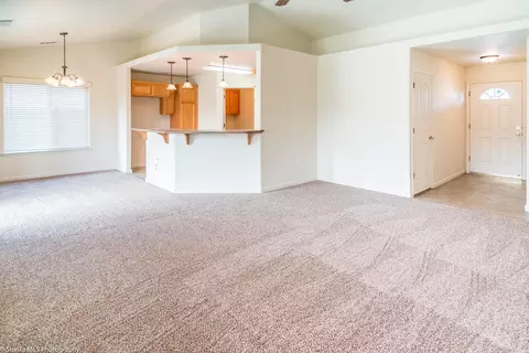 3383 Oak St, Anderson, CA 96007 photo 5