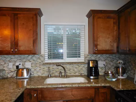 964 Grouse Dr, Redding, CA 96003 photo 8