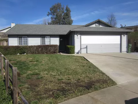 830 Jantail Ct, Redding, CA 96003 photo 1