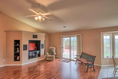 373 River Park Dr, Redding, CA 96003 photo 10