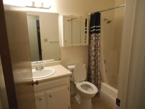 2820 Lake Redding Dr, Redding, CA 96001 photo 3