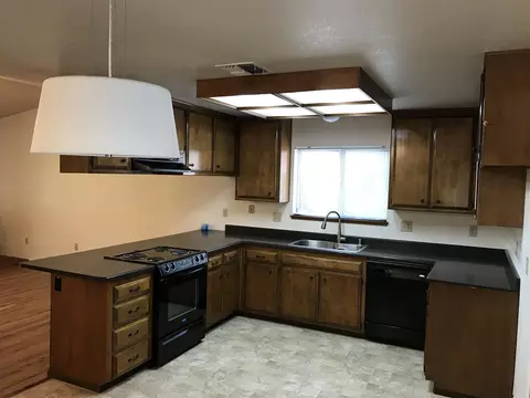 2820 Lake Redding Dr, Redding, CA 96001 photo 14