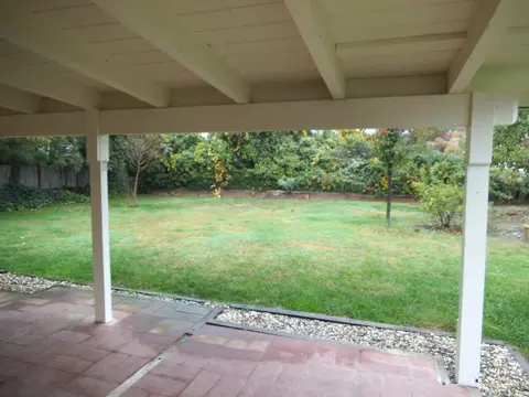 2820 Lake Redding Dr, Redding, CA 96001 photo 9
