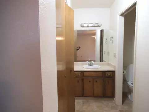 2820 Lake Redding Dr, Redding, CA 96001 photo 6