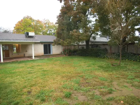 2820 Lake Redding Dr, Redding, CA 96001 photo 12